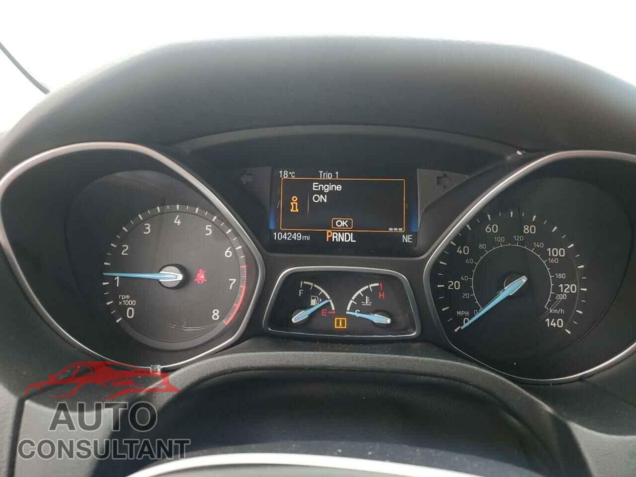 FORD FOCUS 2015 - 1FADP3K20FL223259