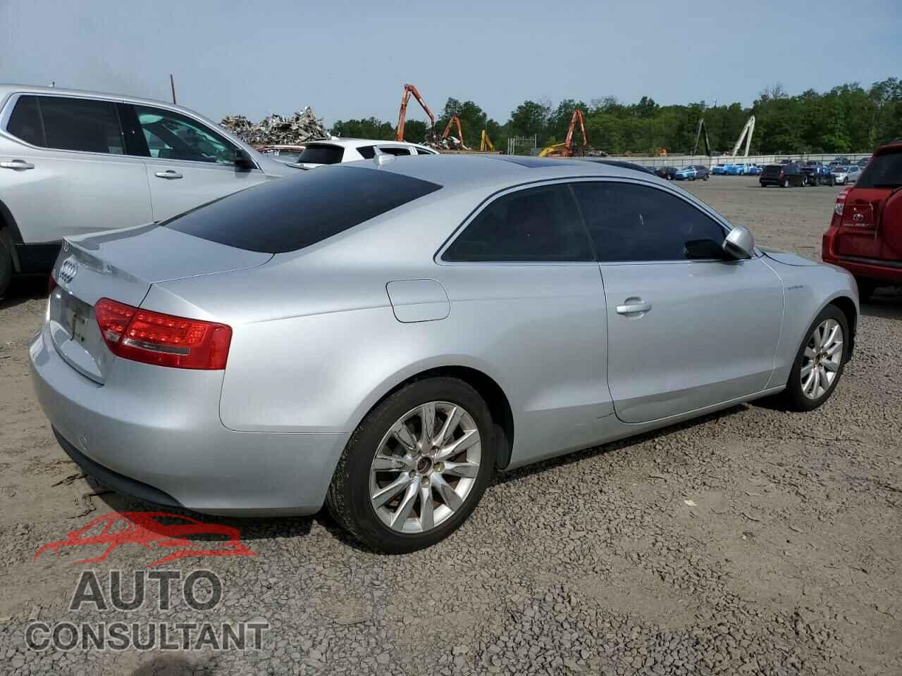 AUDI A5 2012 - WAULFAFR3CA001095