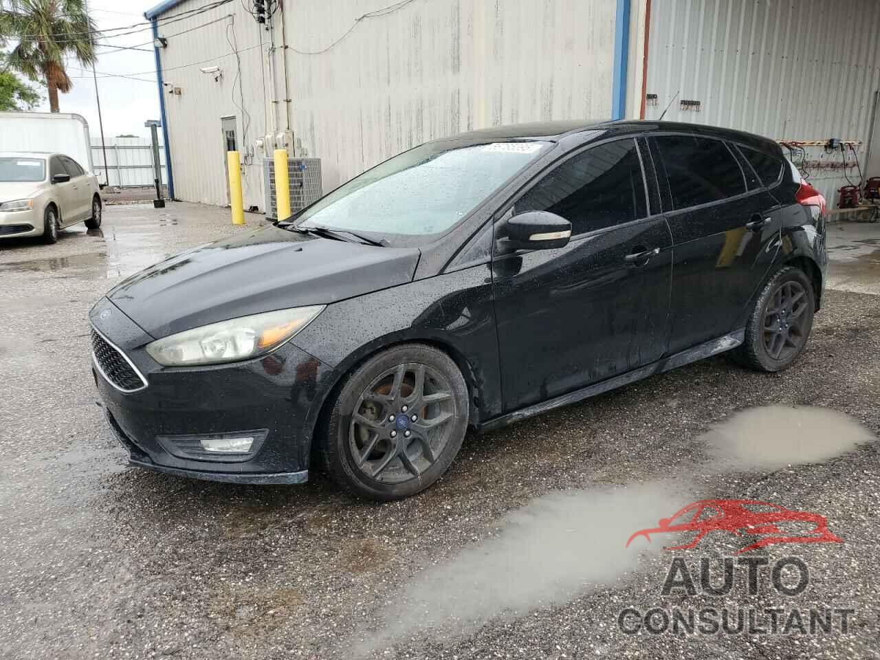 FORD FOCUS 2016 - 1FADP3K26GL345920