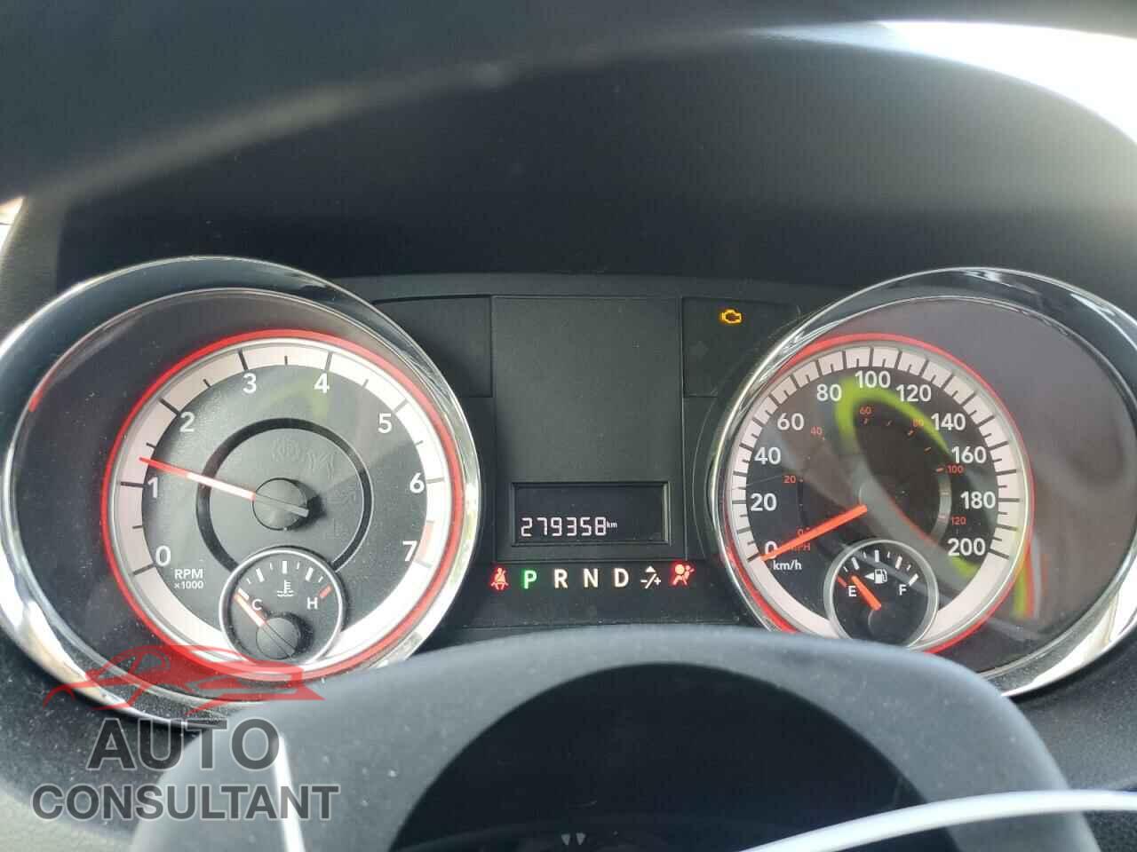 DODGE CARAVAN 2011 - 2D4RN4DG0BR762439