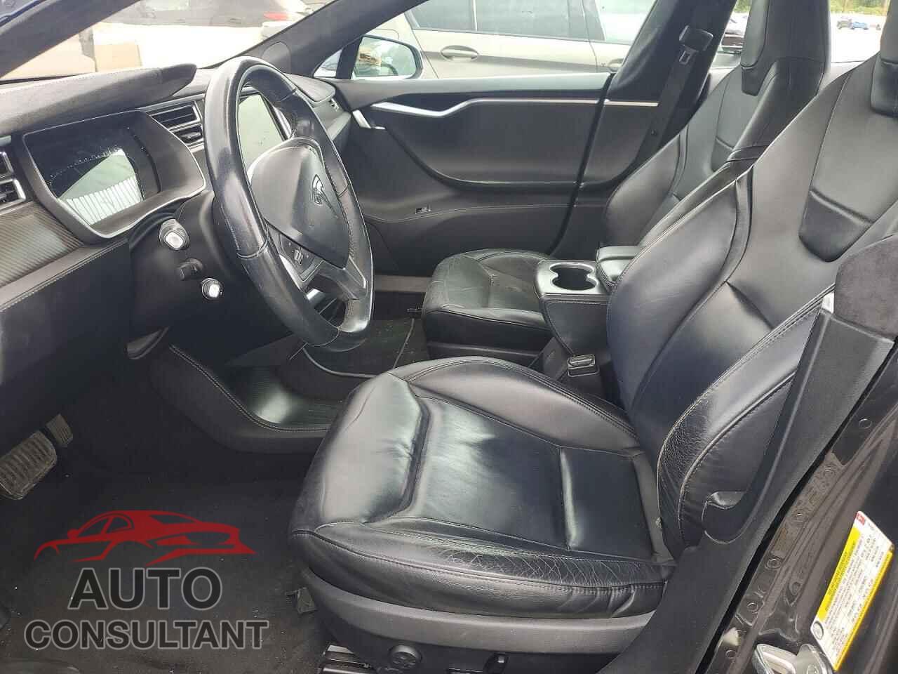 TESLA MODEL S 2015 - 5YJSA1E21FF101631