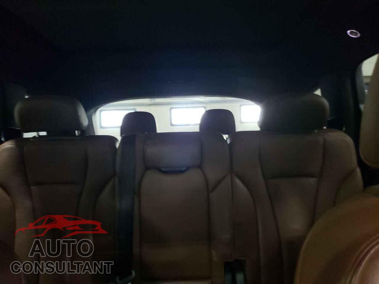 AUDI Q7 2018 - WA1LAAF73JD032143
