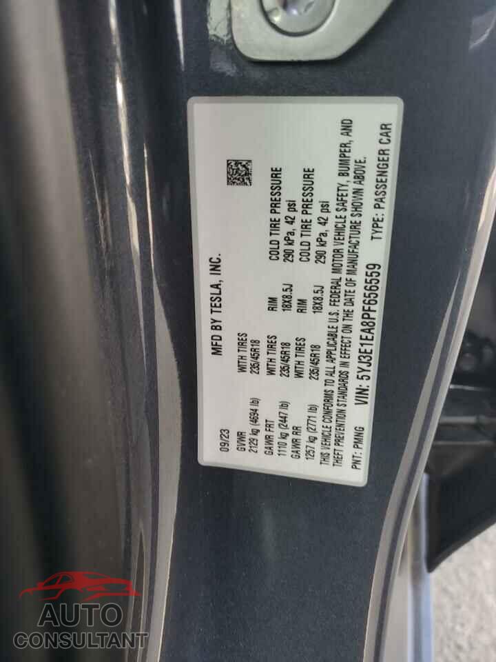 TESLA MODEL 3 2023 - 5YJ3E1EA8PF656559