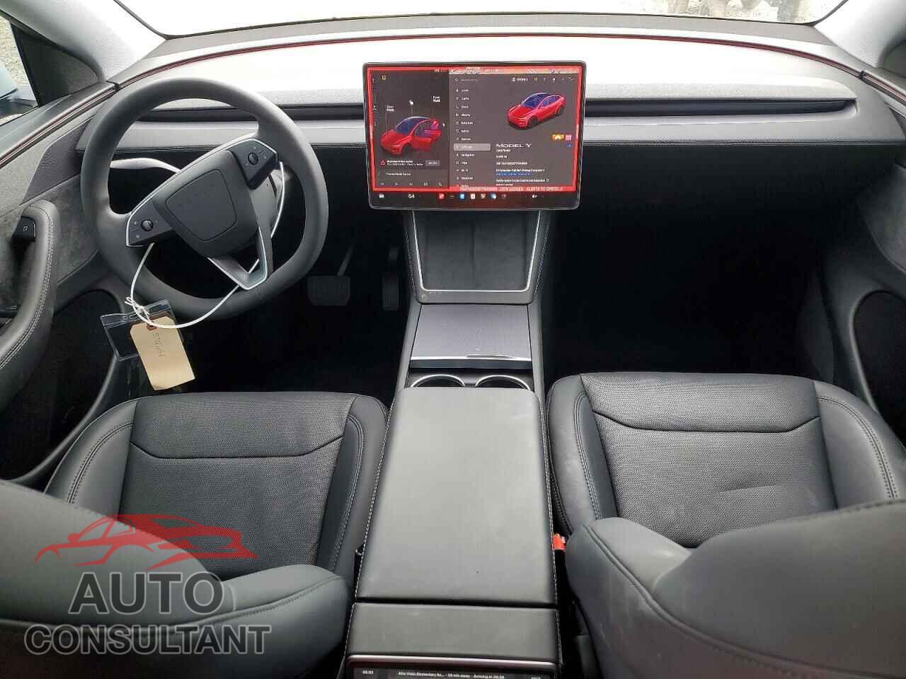 TESLA MODEL Y 2026 - 7SAYGDED5TF549509
