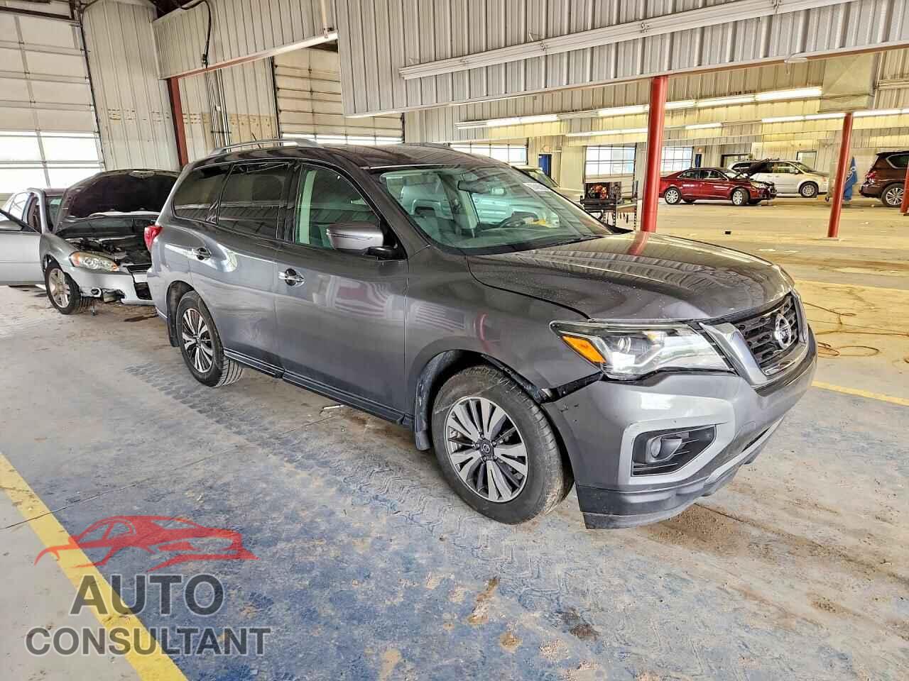 NISSAN PATHFINDER 2017 - 5N1DR2MM3HC911557