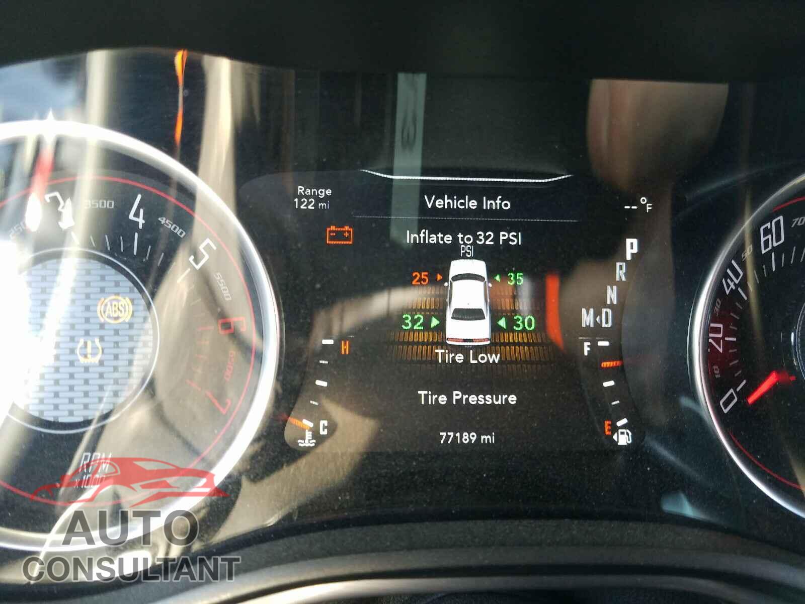 DODGE CHALLENGER 2017 - 2C3CDZBTXHH558804