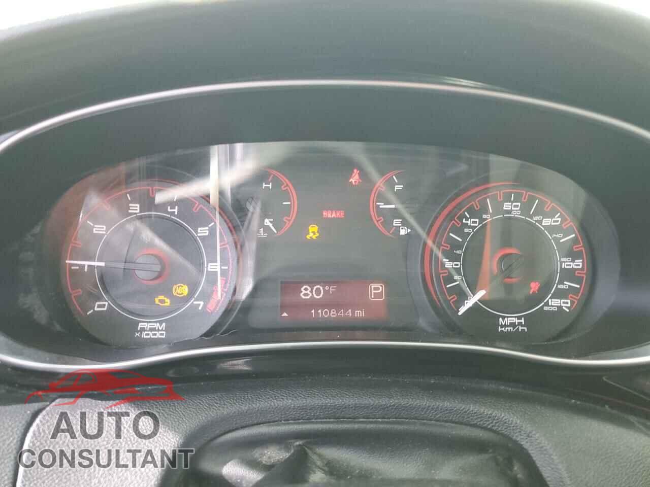 DODGE DART 2013 - 1C3CDFBA8DD708400