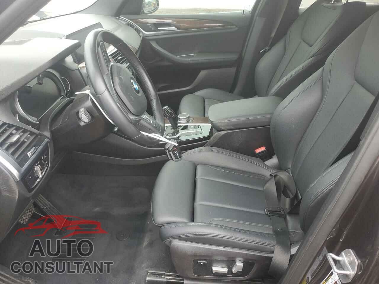 BMW X3 2019 - 5UXTR7C54KLR51675