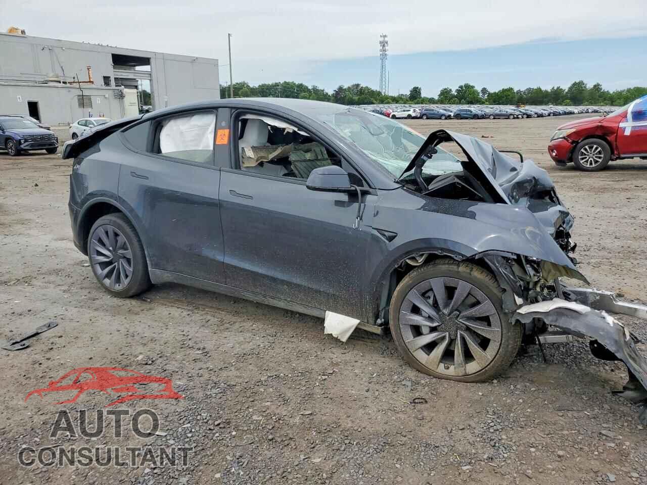 TESLA MODEL Y 2026 - 7SAYGDEE4TF579965