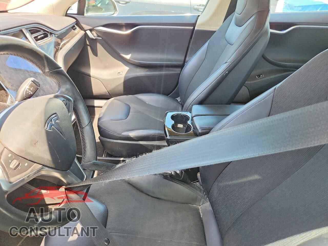 TESLA MODEL S 2014 - 5YJSA1S15EFP49838
