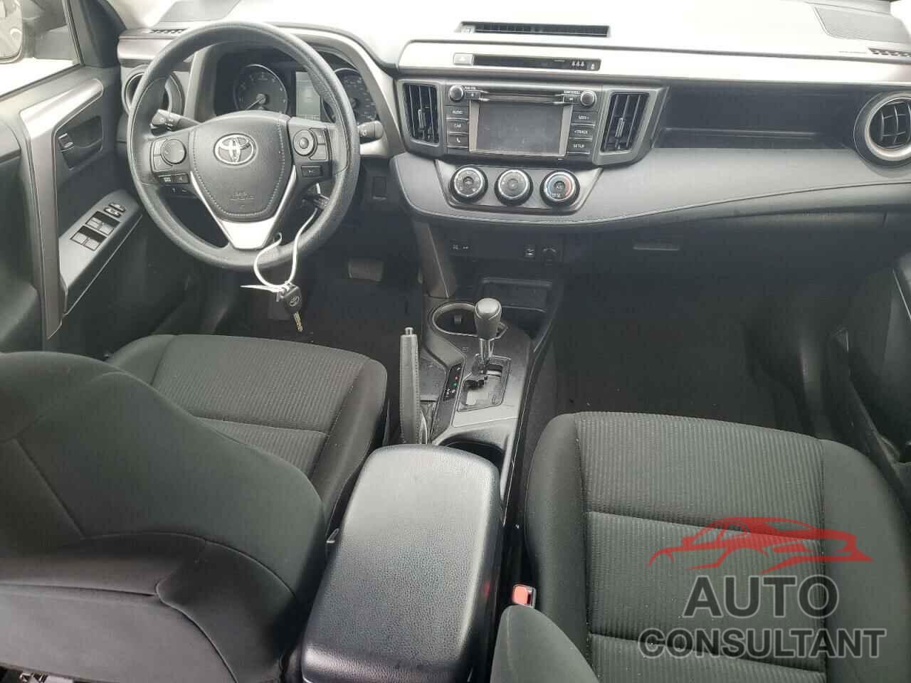 TOYOTA RAV4 2017 - JTMBFREV1HJ121996