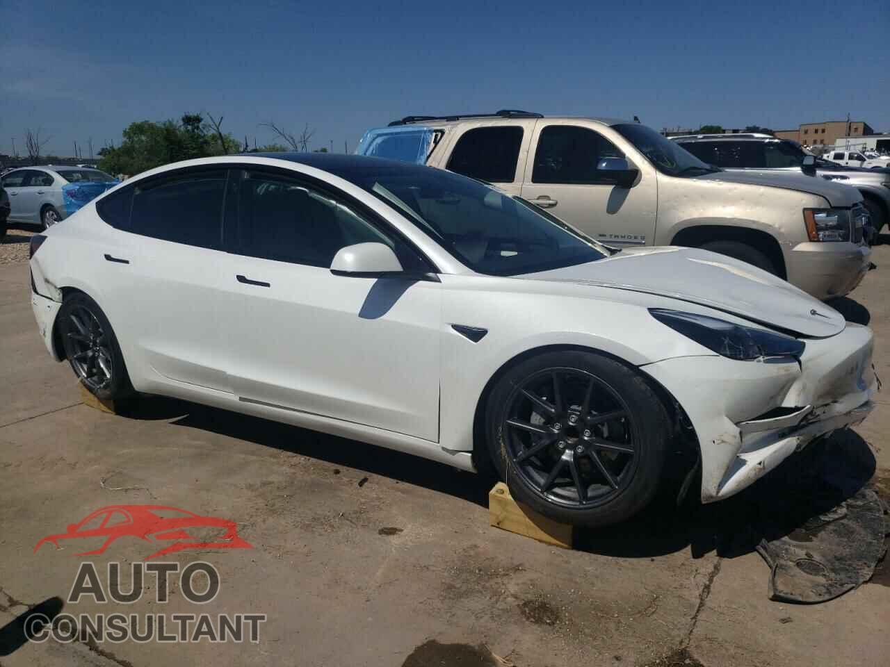 TESLA MODEL 3 2023 - 5YJ3E1EA5PF553423