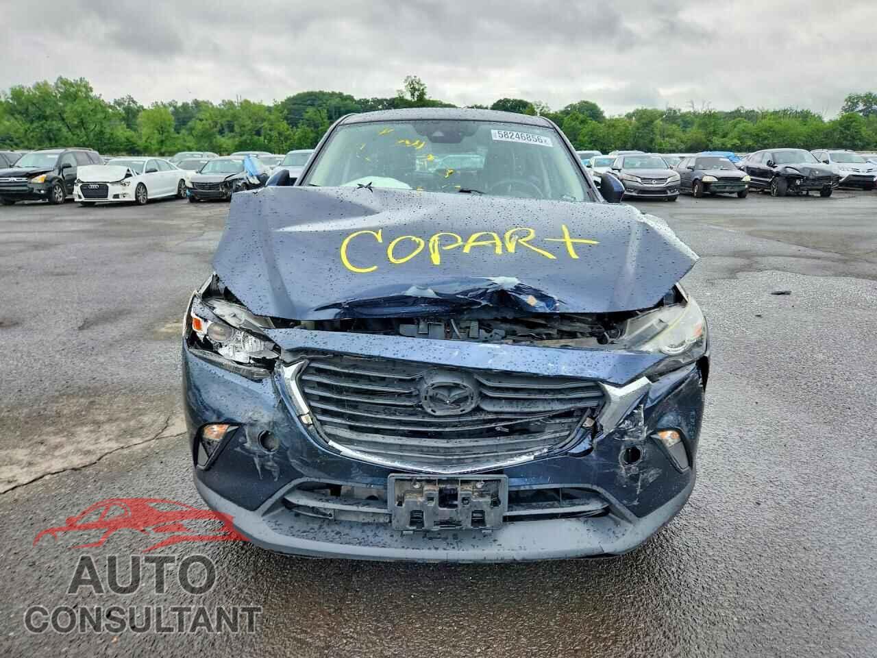 MAZDA CX-3 2018 - JM1DKFC7XJ0331256