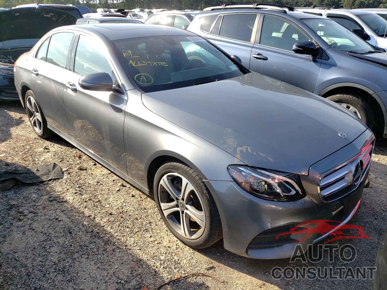 MERCEDES-BENZ E-CLASS 2019 - WDDZF4KB3KA517162