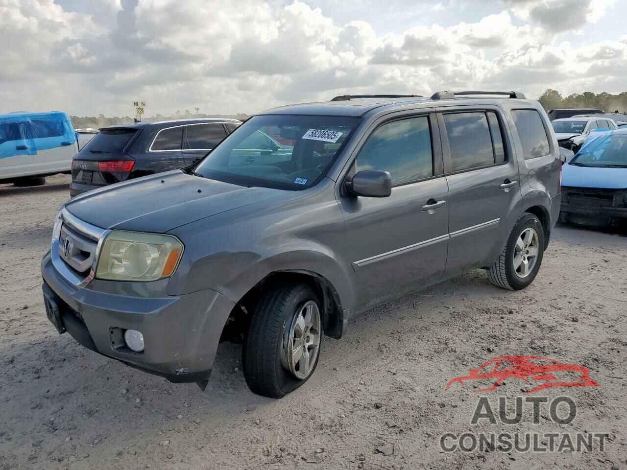 HONDA PILOT 2011 - 5FNYF3H58BB013425