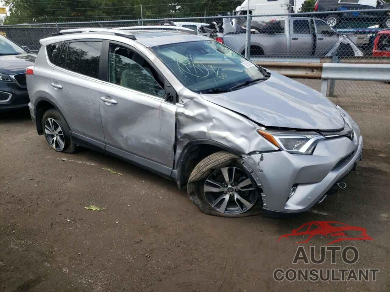 TOYOTA RAV4 2017 - 2T3RFREV2HW557711
