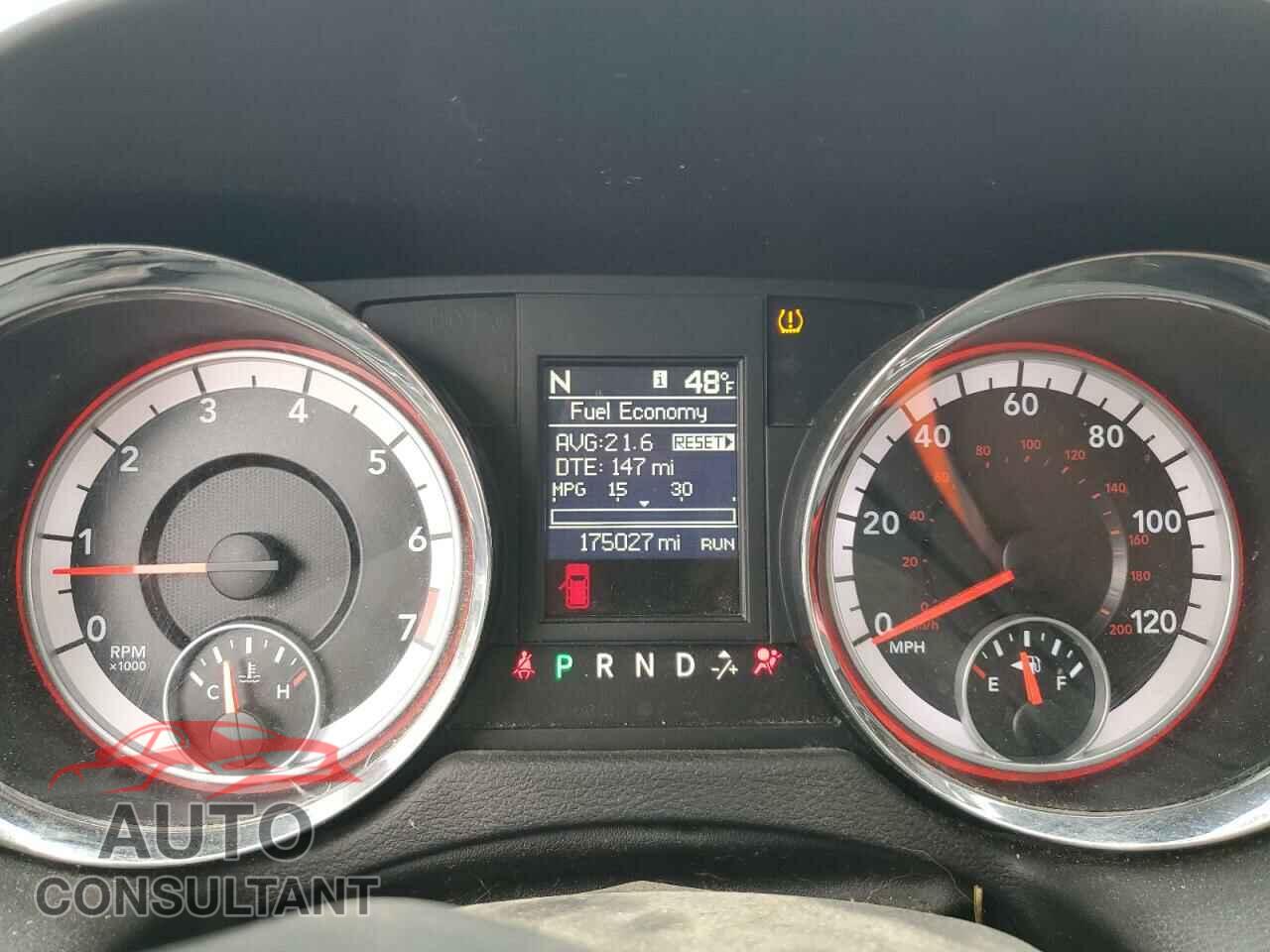 DODGE CARAVAN 2013 - 2C4RDGDG7DR584811