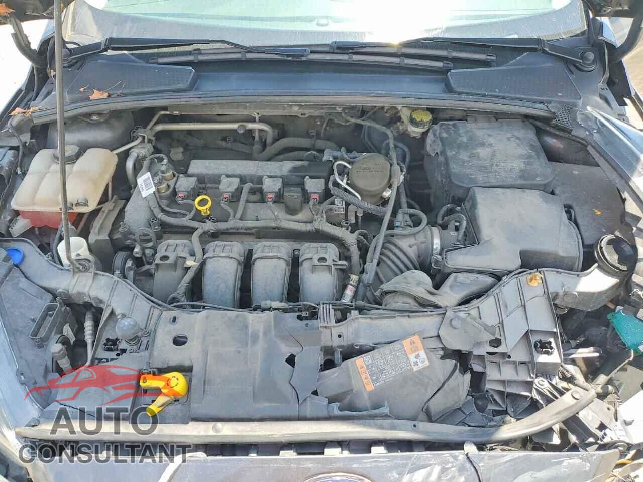 FORD FOCUS 2015 - 1FADP3F22FL200950