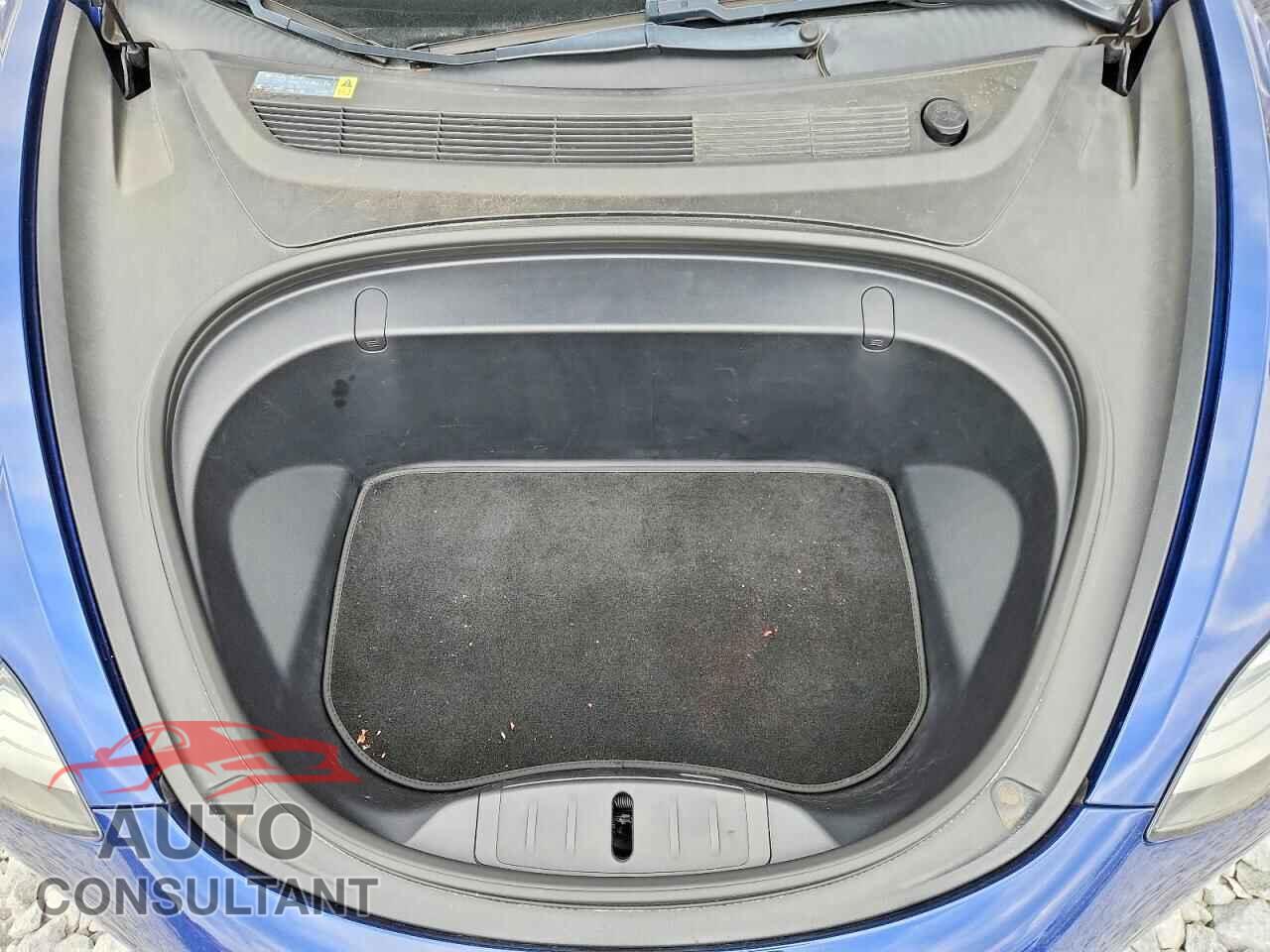 TESLA MODEL 3 2018 - 5YJ3E1EA2JF042825