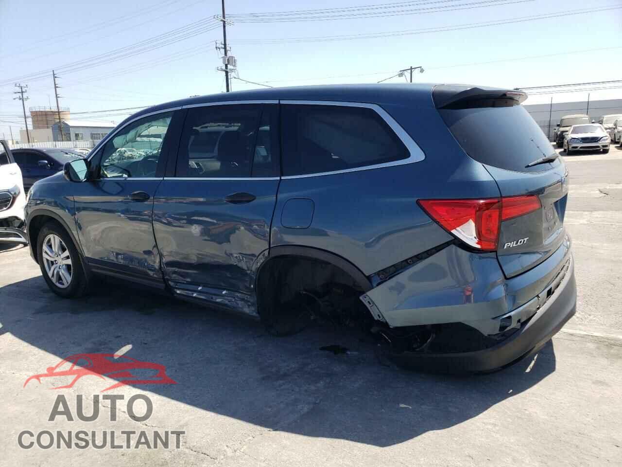 HONDA PILOT 2017 - 5FNYF5H19HB024810