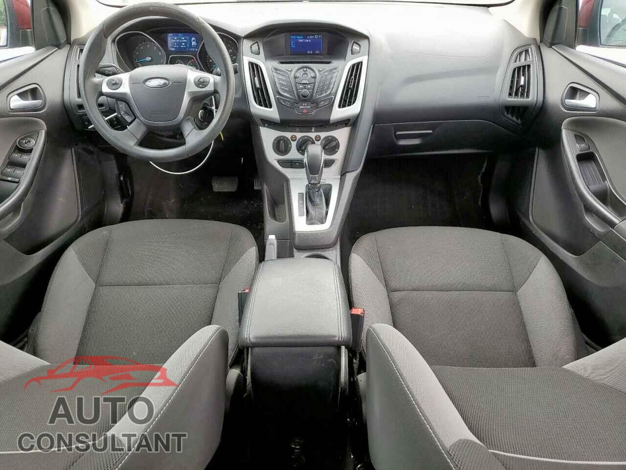 FORD FOCUS 2014 - 1FADP3F22EL162456
