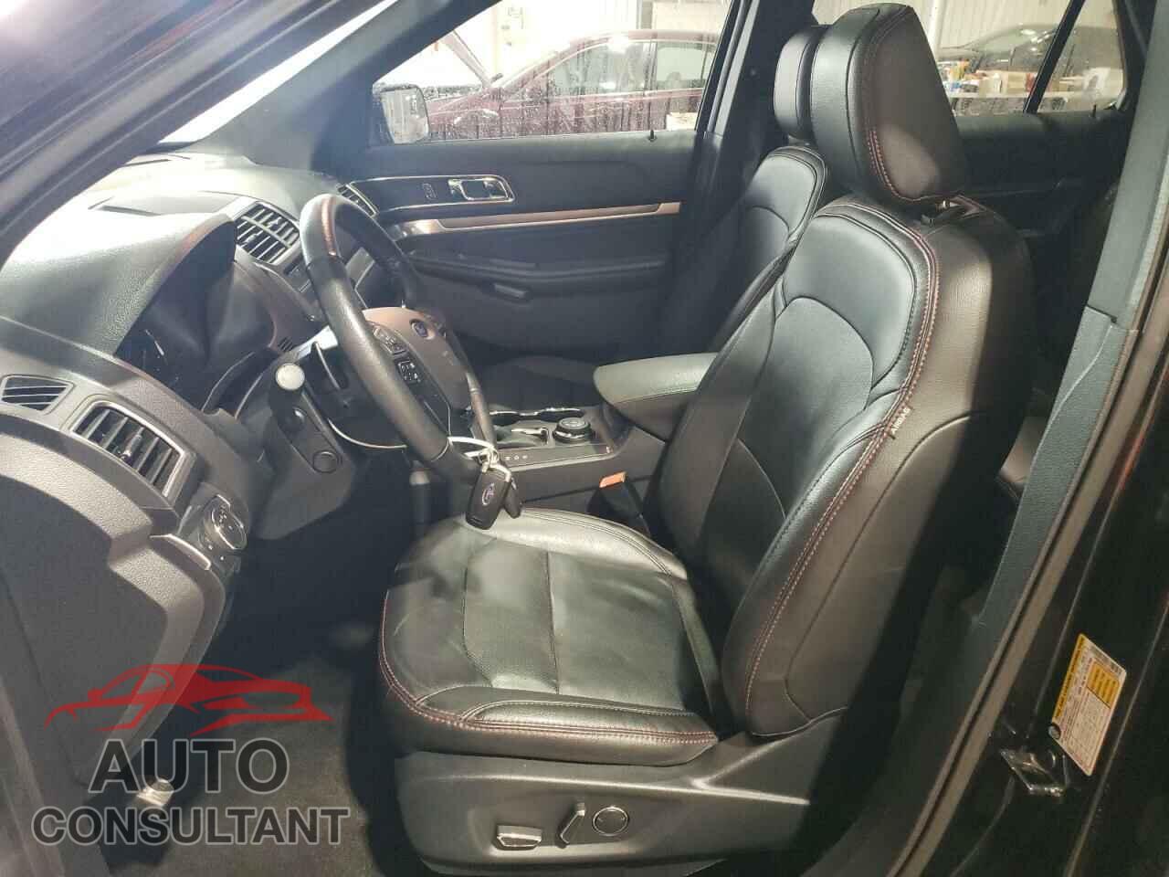 FORD EXPLORER 2018 - 1FM5K8GT2JGB06548
