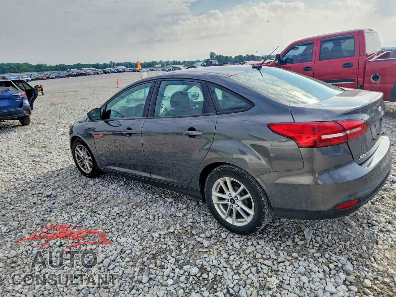 FORD FOCUS 2017 - 1FADP3F29HL213942