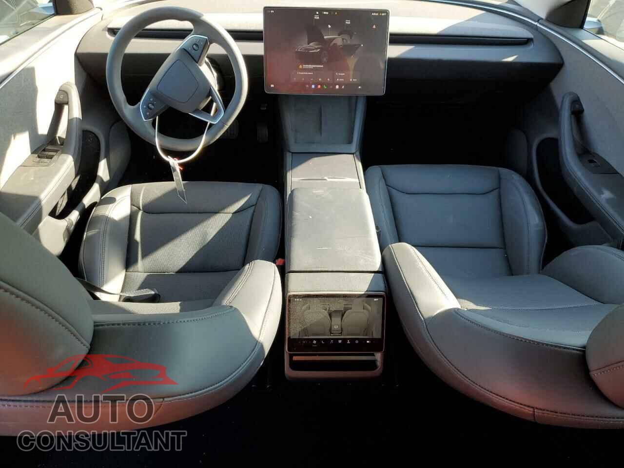 TESLA MODEL 3 2024 - 5YJ3E1EAXRF783090