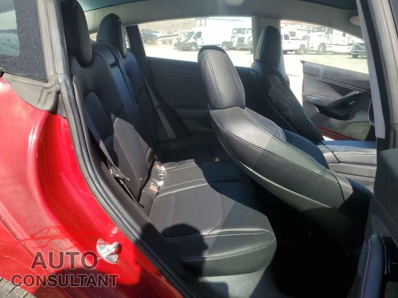 TESLA MODEL 3 2018 - 5YJ3E1EA2JF005354