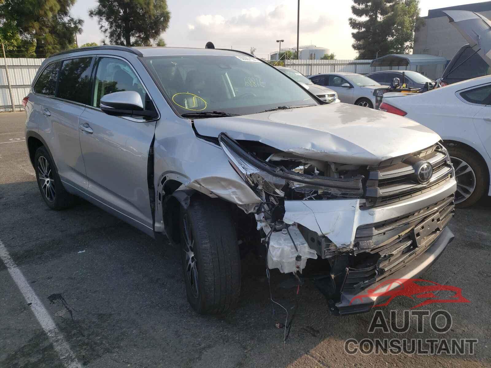 TOYOTA HIGHLANDER 2018 - 5TDKZRFH3JS540151