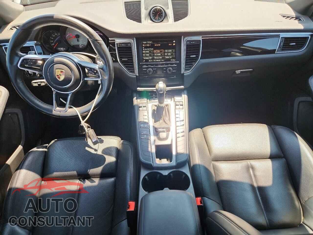 PORSCHE MACAN 2016 - WP1AB2A50GLB45339