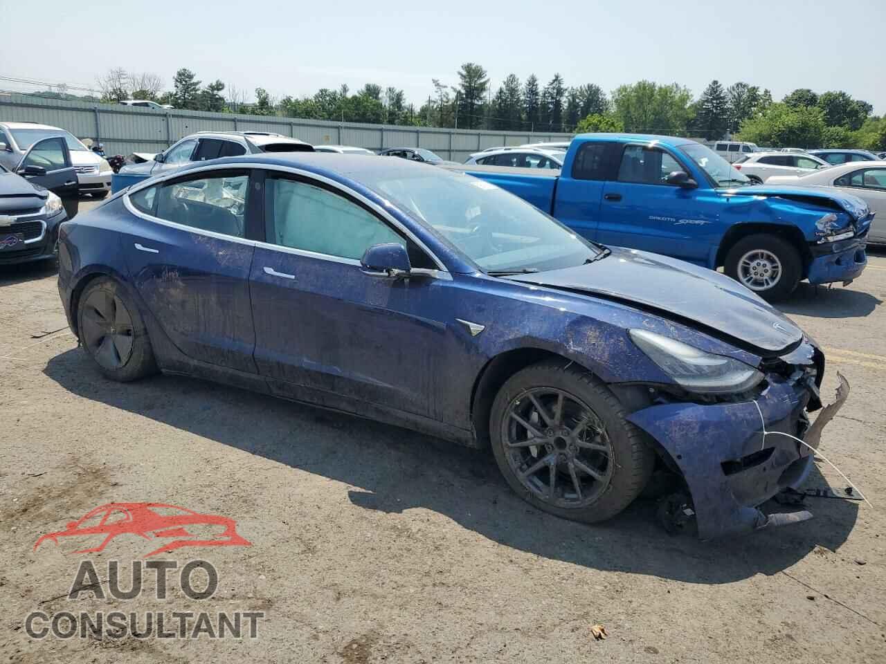 TESLA MODEL 3 2018 - 5YJ3E1EA5JF124841