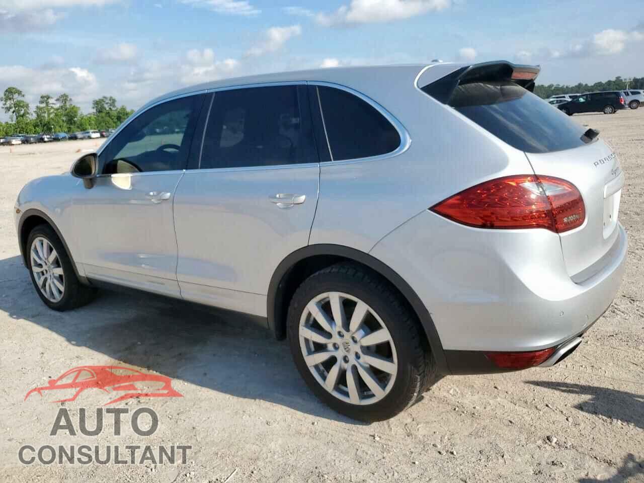 PORSCHE CAYENNE 2012 - WP1AA2A22CLA02105