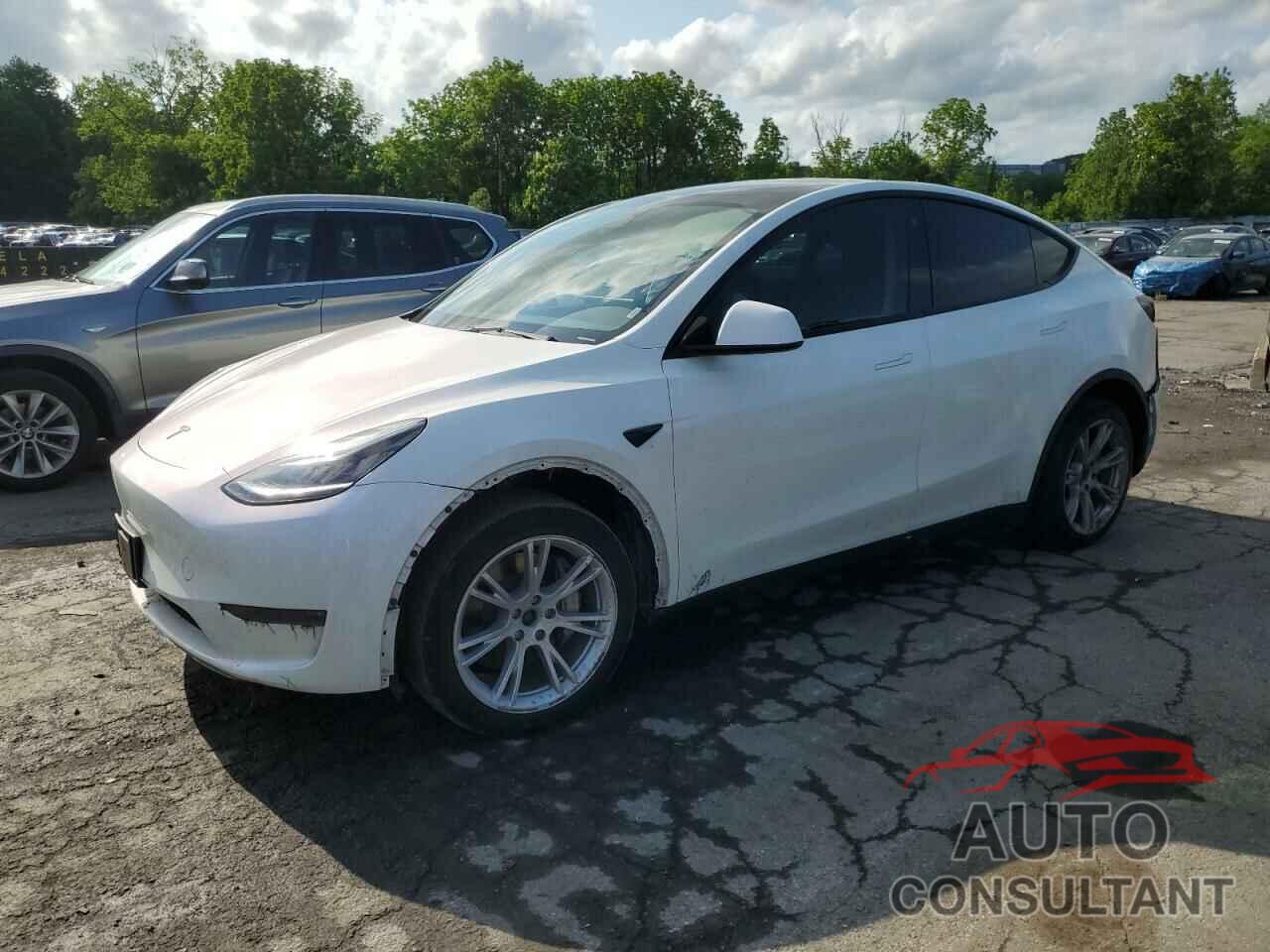 TESLA MODEL Y 2023 - 7SAYGDEE9PA120062