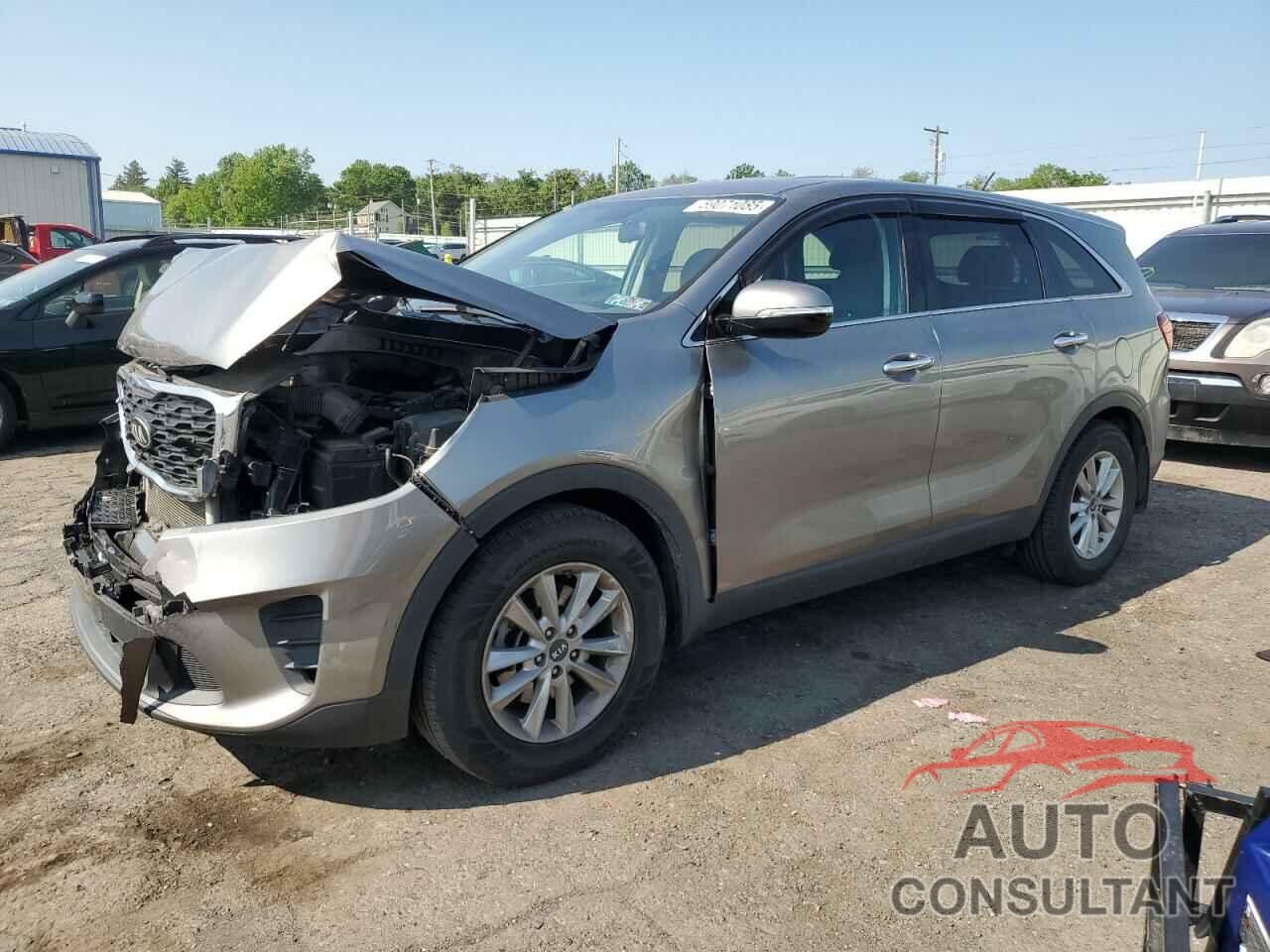 KIA SORENTO 2019 - 5XYPG4A32KG449686