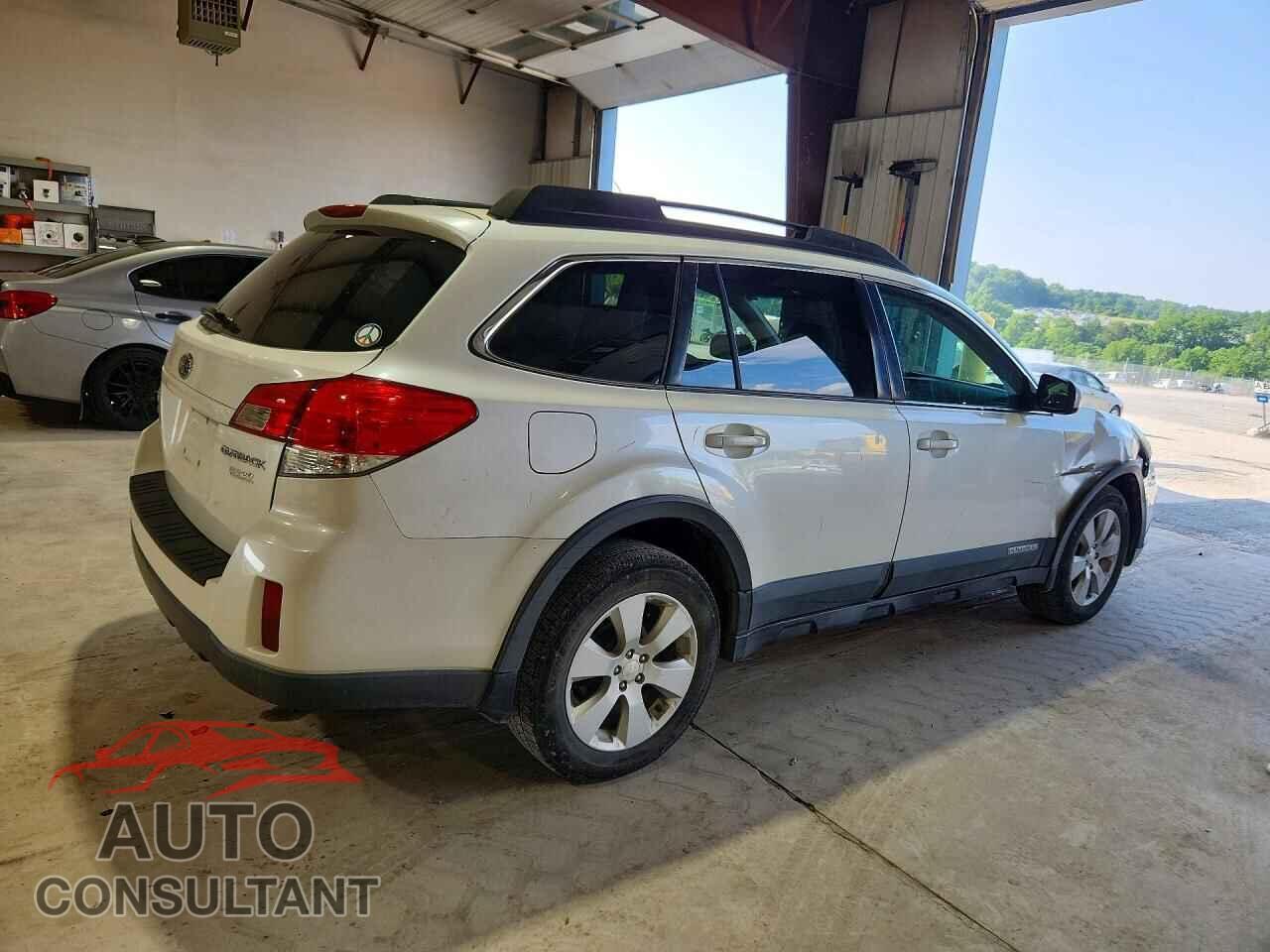 SUBARU OUTBACK 2011 - 4S4BRBCC7B3365997