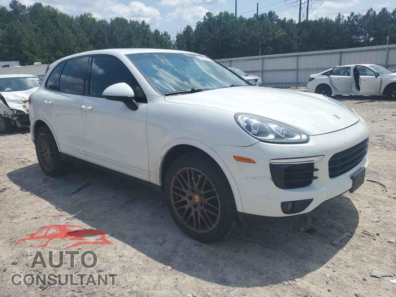 PORSCHE CAYENNE 2017 - WP1AA2A27HKA89979