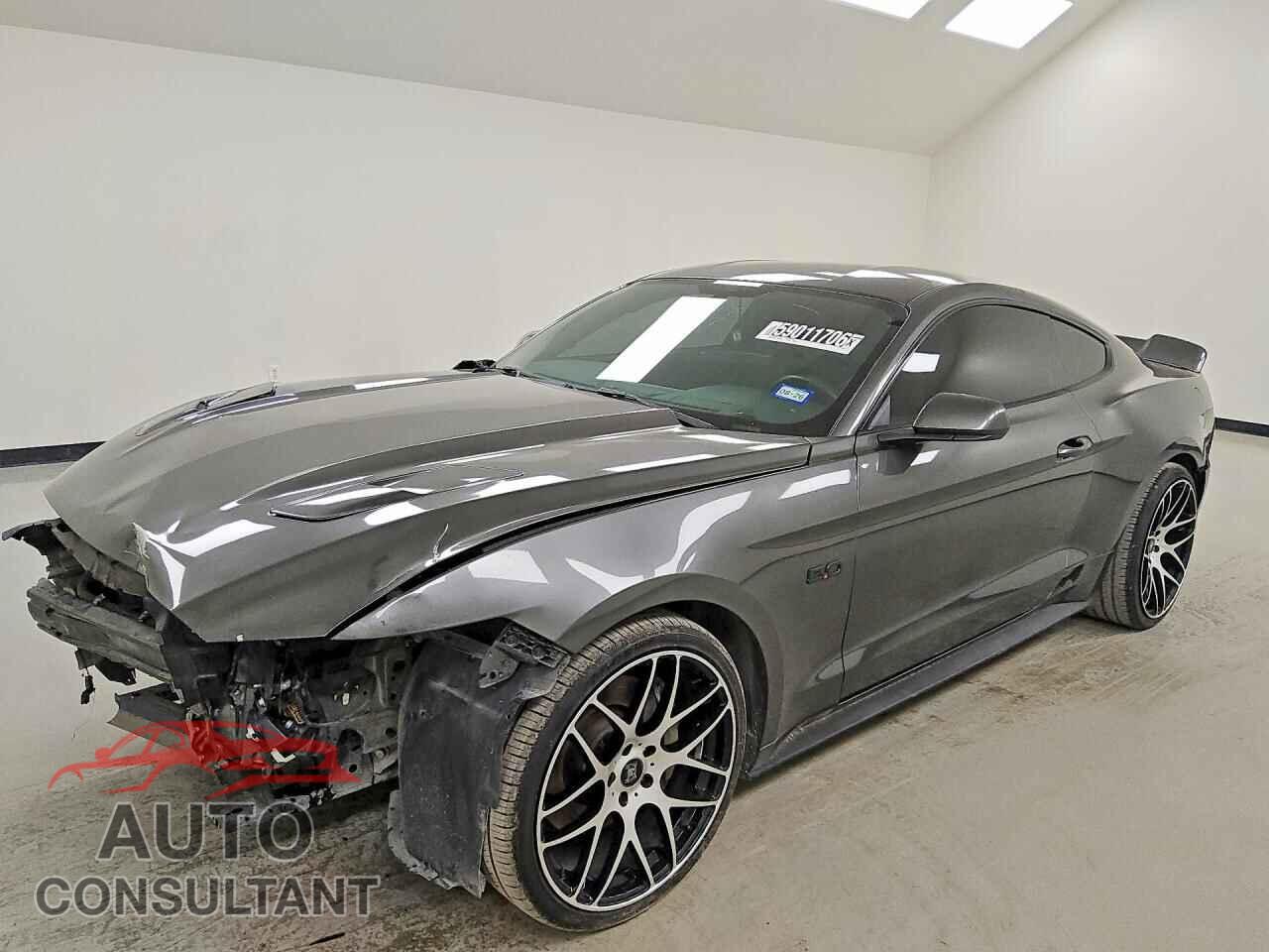 FORD MUSTANG 2017 - 1FA6P8CF8H5250711