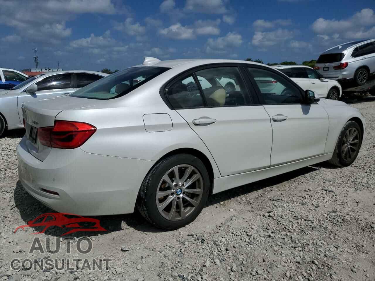 BMW 3 SERIES 2016 - WBA8E5G52GNU19836