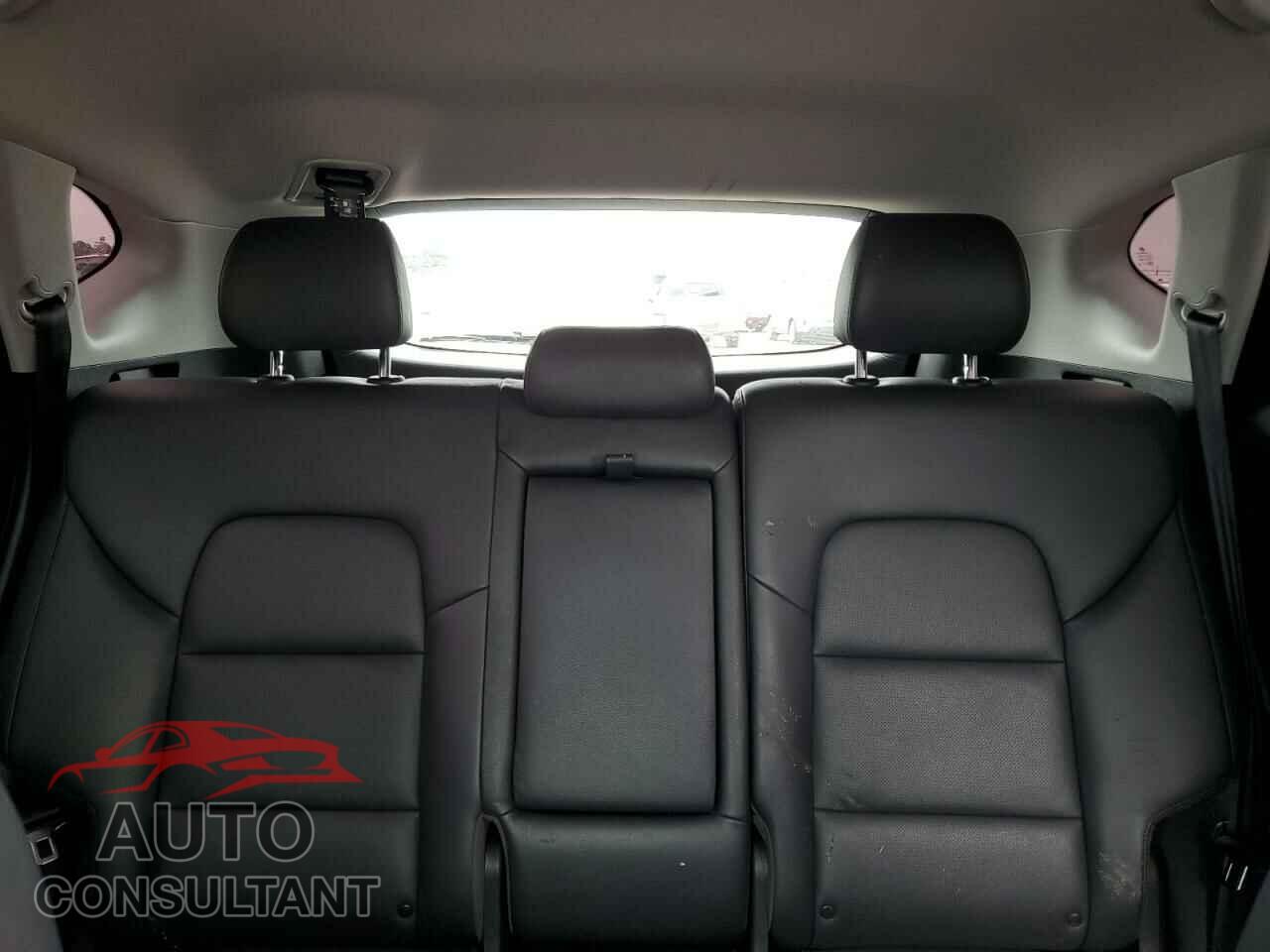 HYUNDAI TUCSON 2017 - KM8J33A22HU534954