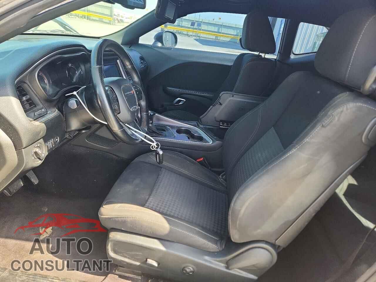 DODGE CHALLENGER 2018 - 2C3CDZAG5JH333653