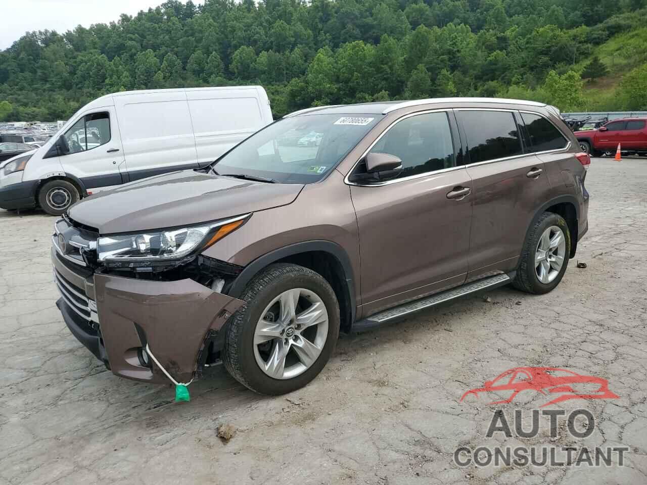 TOYOTA HIGHLANDER 2018 - 5TDDZRFH9JS906459