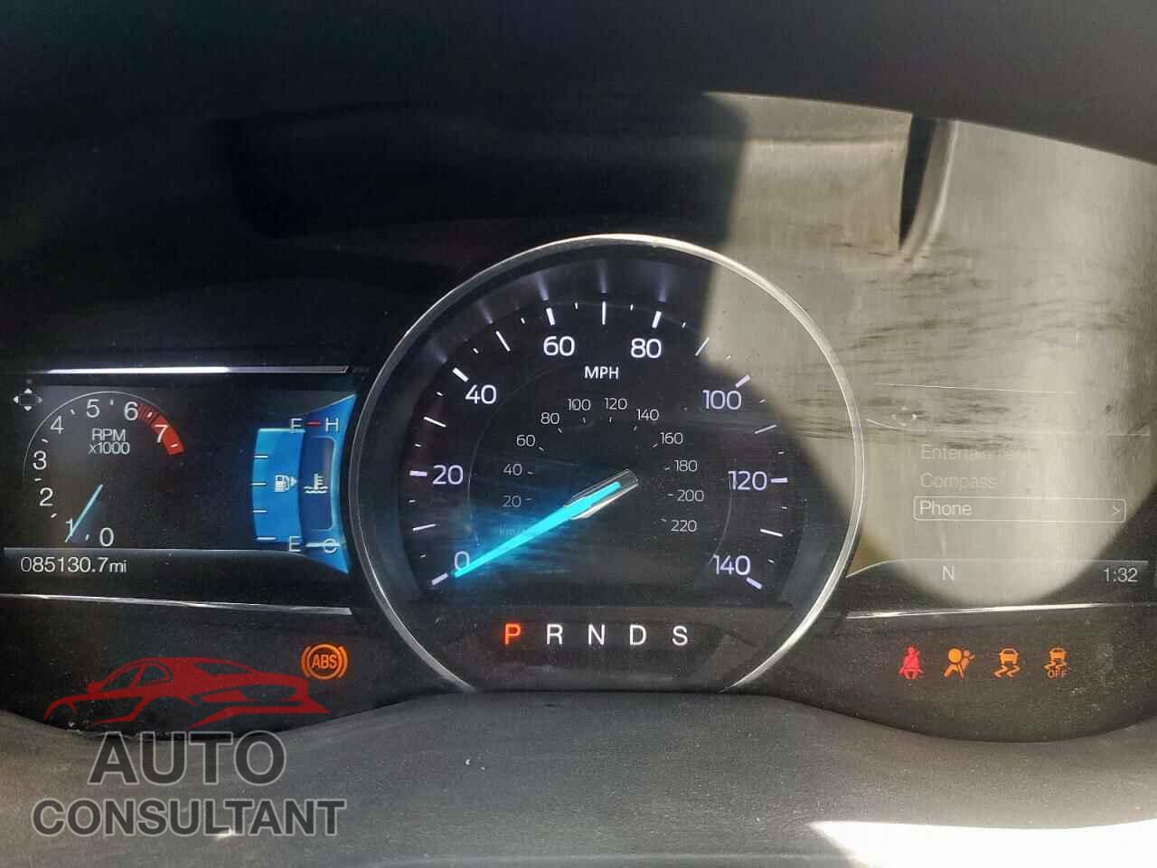 FORD EXPLORER 2018 - 1FM5K7D80JGB78097