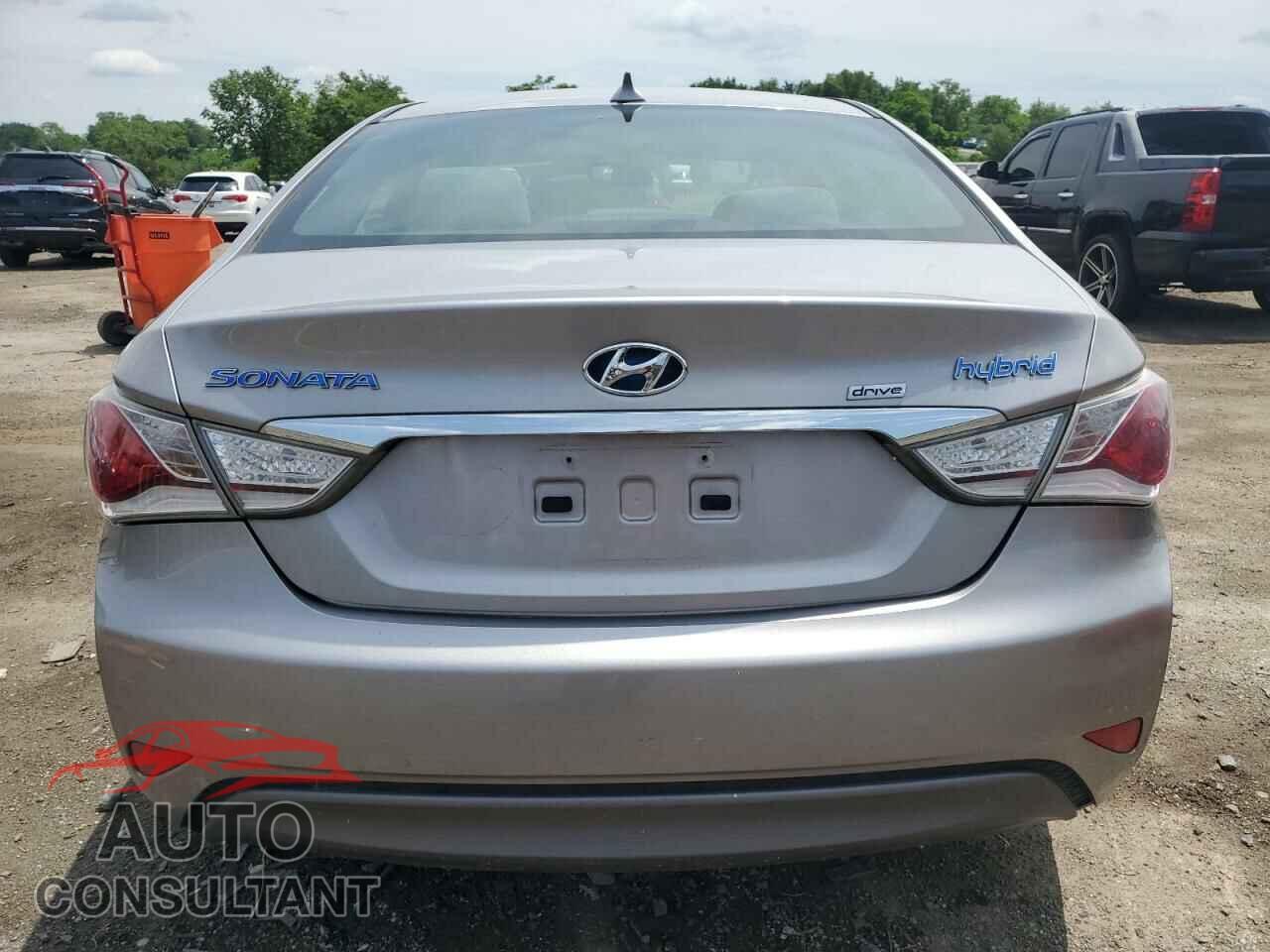 HYUNDAI SONATA 2012 - KMHEC4A41CA034996