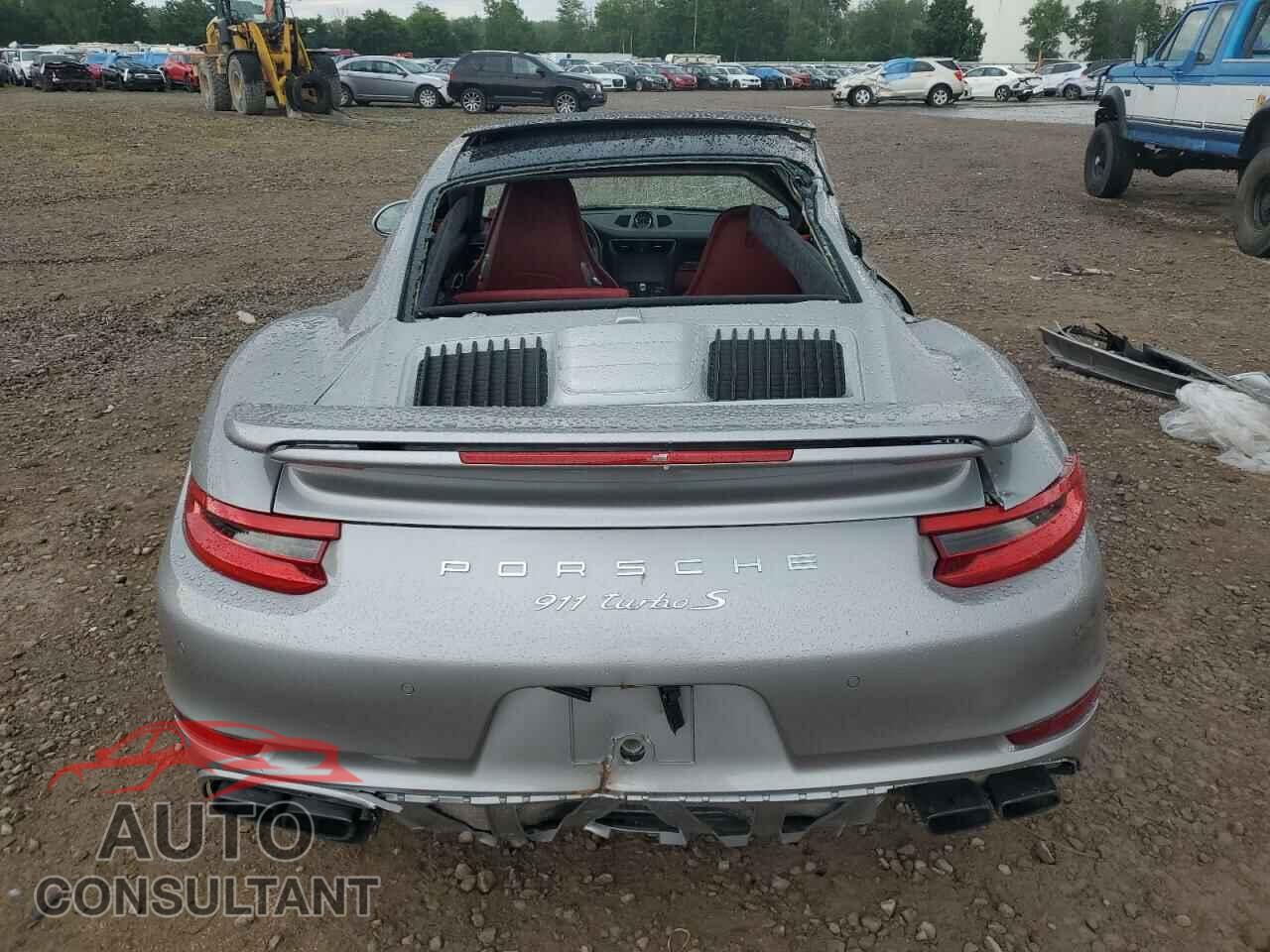 PORSCHE 911 2017 - WP0AD2A95HS166502