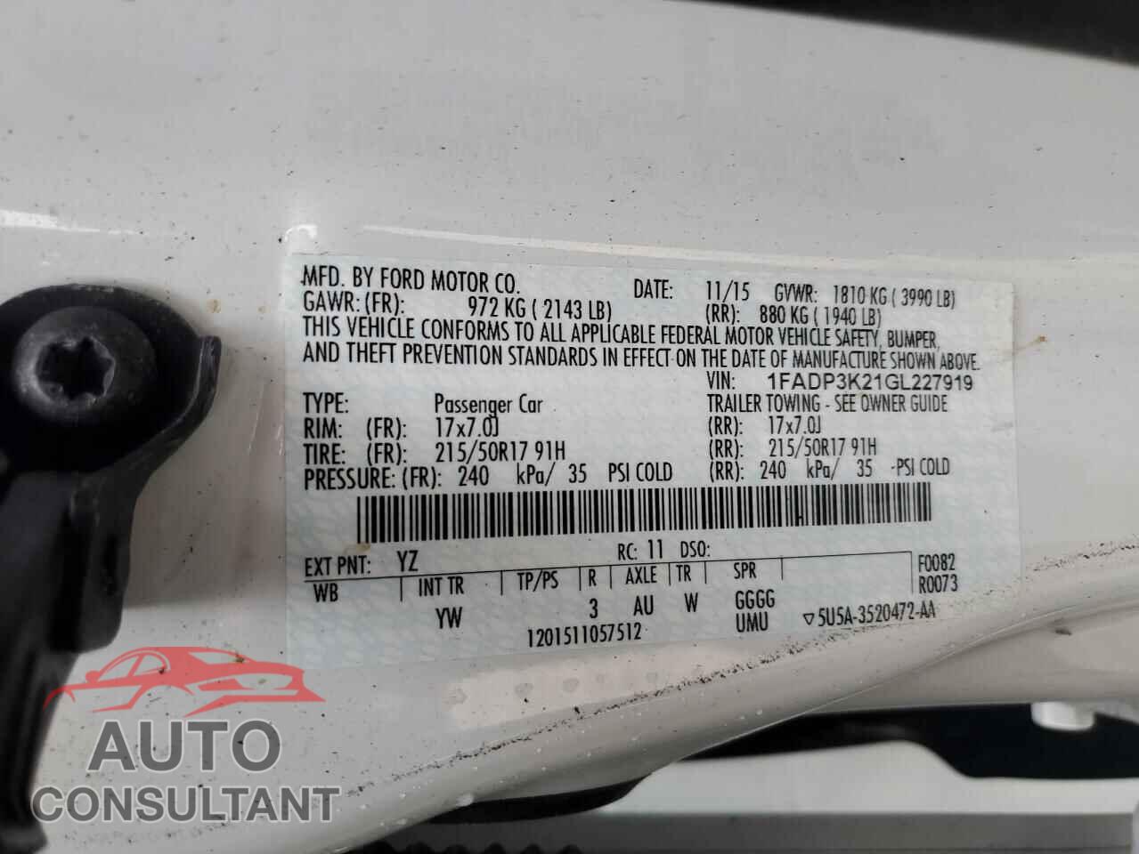 FORD FOCUS 2016 - 1FADP3K21GL227919