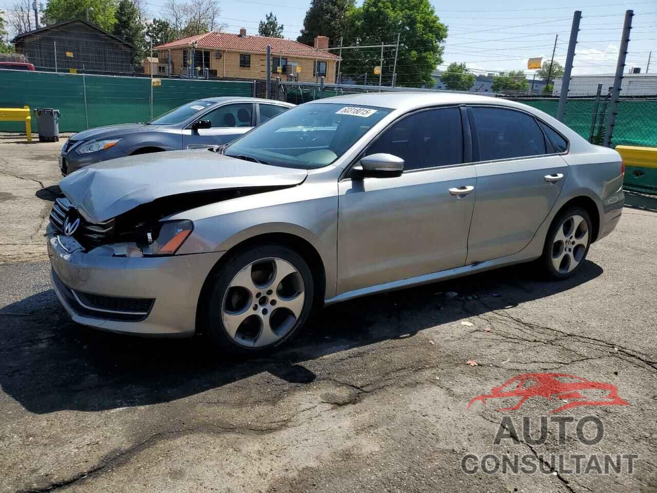 VOLKSWAGEN PASSAT 2013 - 1VWAP7A31DC061392