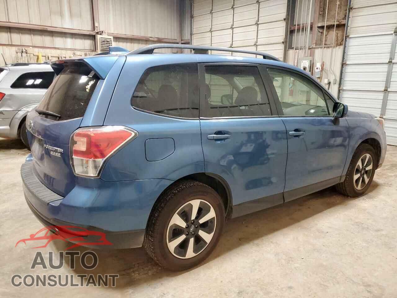 SUBARU FORESTER 2017 - JF2SJADC7HH403701