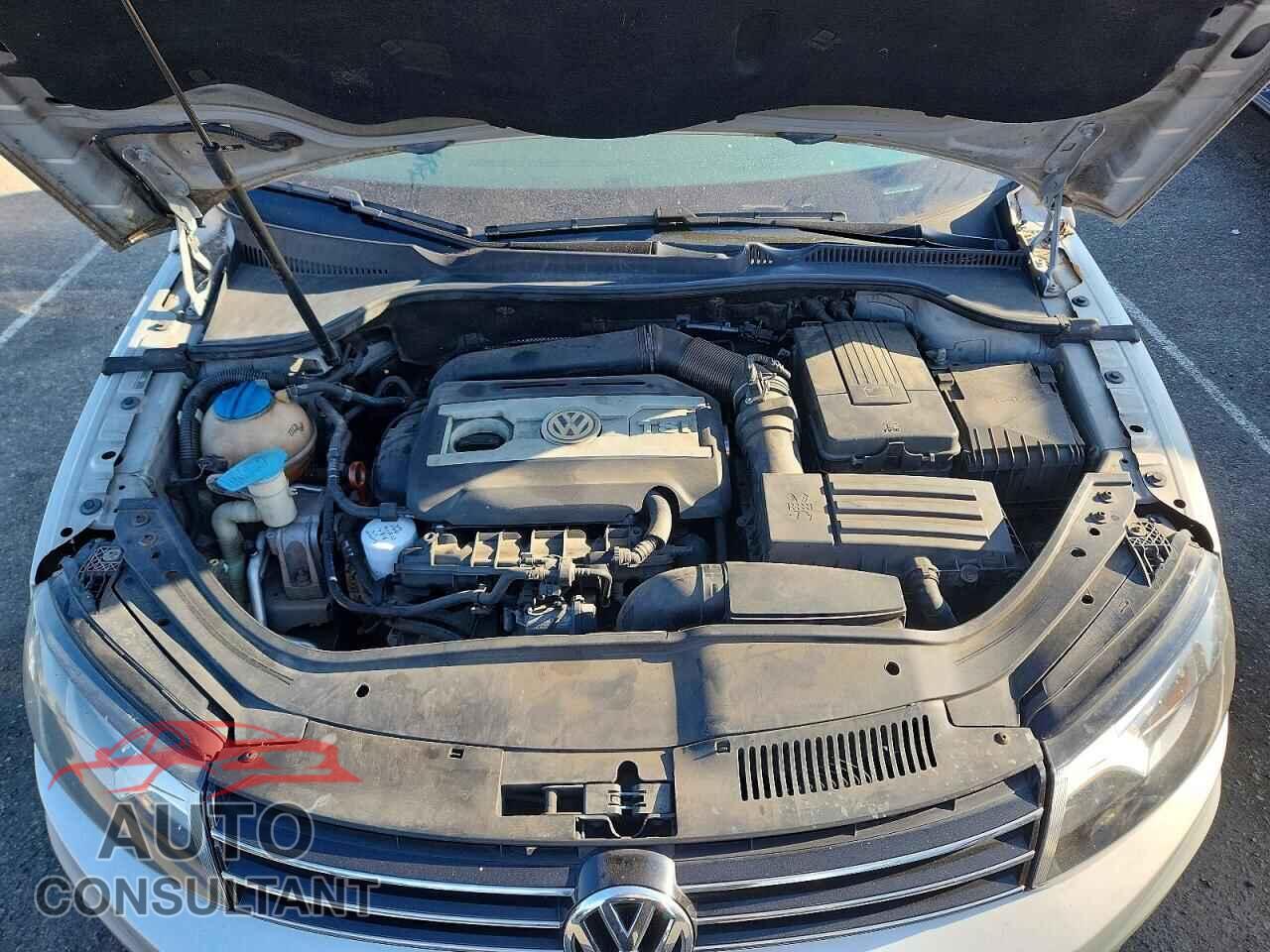 VOLKSWAGEN EOS 2012 - WVWFW7AHXCV016672