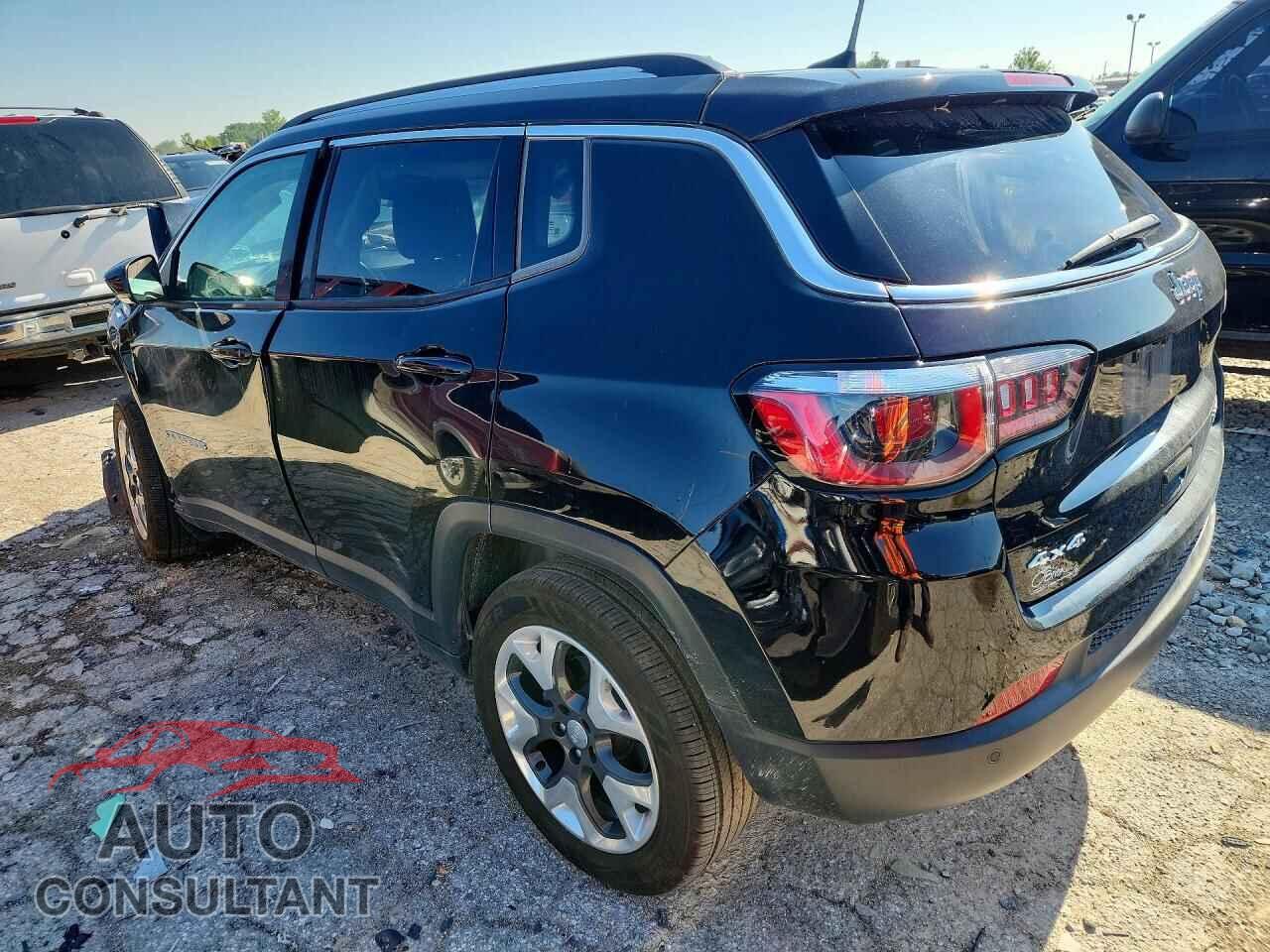 JEEP COMPASS 2018 - 3C4NJDCB4JT399460